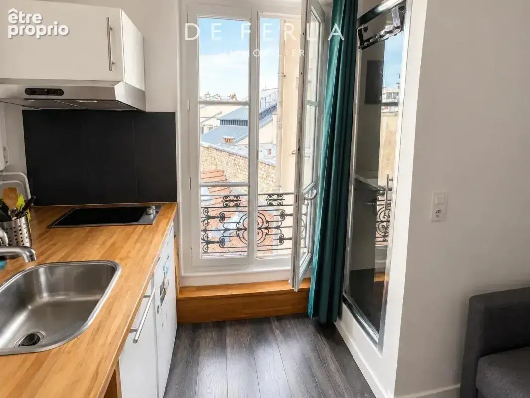 Studette – Rue du Pont aux Choux – Marais, 3ème arrondissement - photo 2