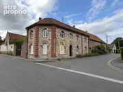 Maison à MONT-SAINT-ELOI