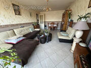 Appartement à SAVIGNY-LE-TEMPLE