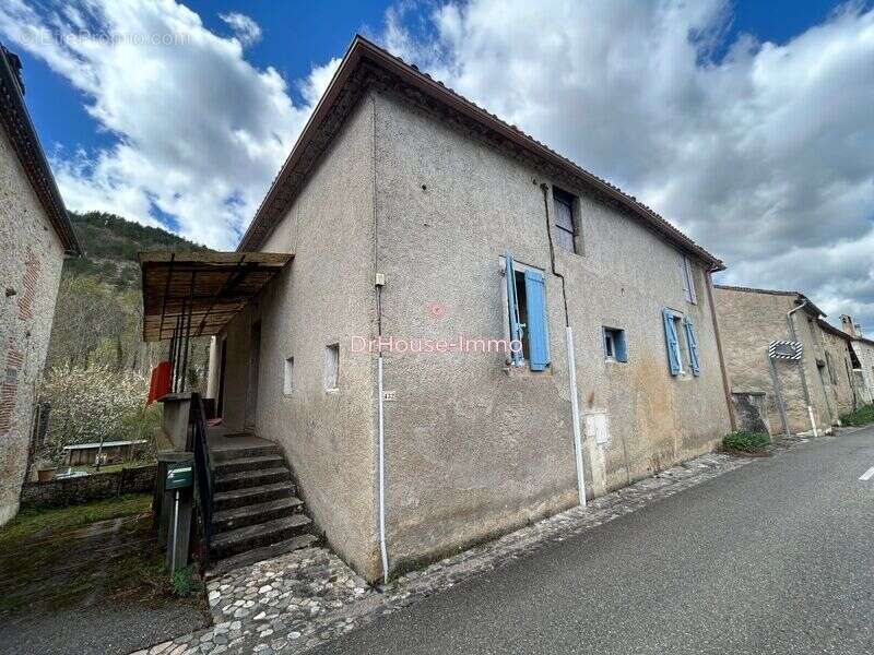 Maison à DOUELLE
