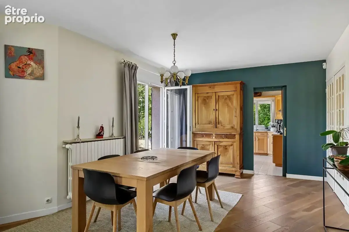 Croissy sur seine - maison familiale de 176 m² - 5 chambres - terrain de 867 m² - photo 4
