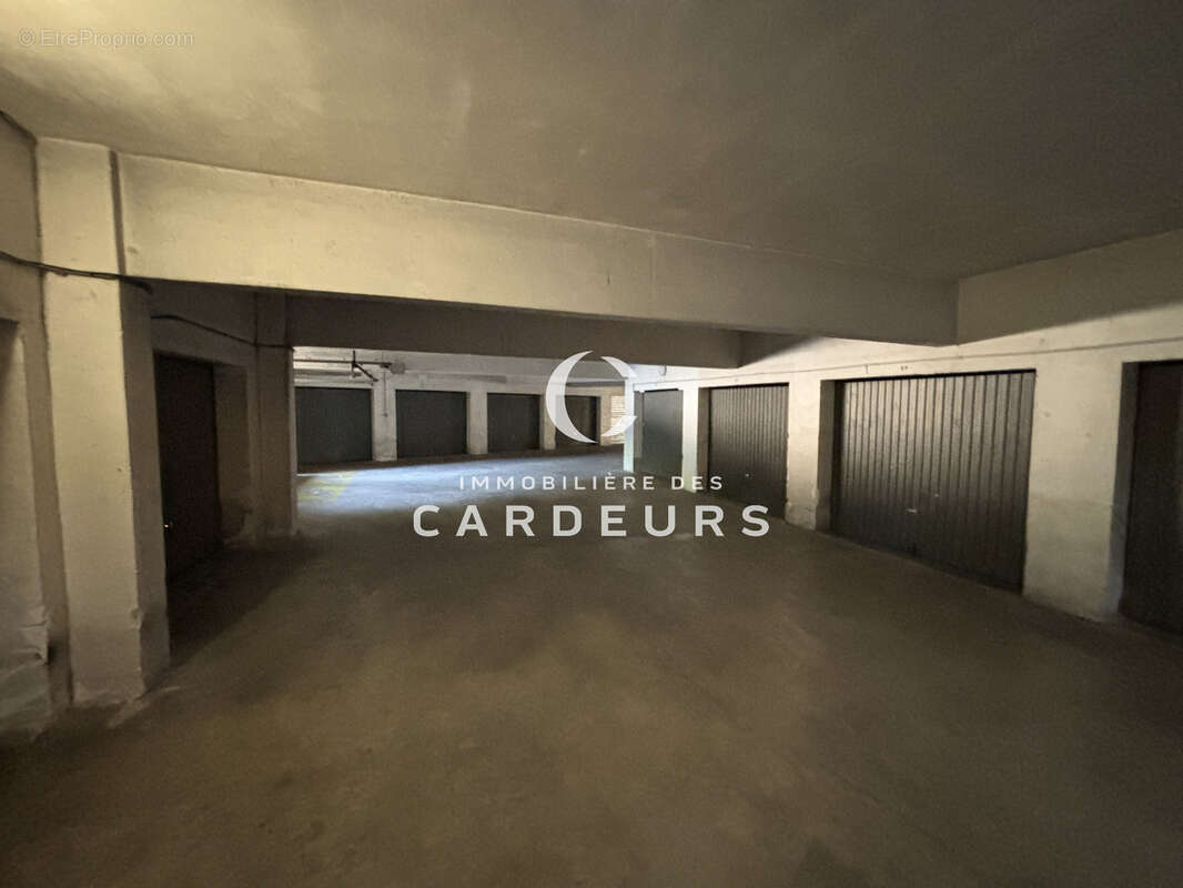Vente appartement de type 5 avec terrasse, ascenseur et garage, Aix en Provence, centre ville à pied. - photo 21