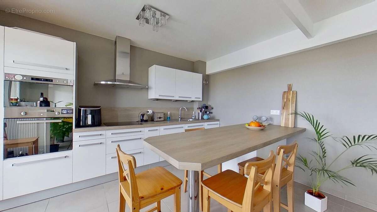 Appartement à CALUIRE-ET-CUIRE