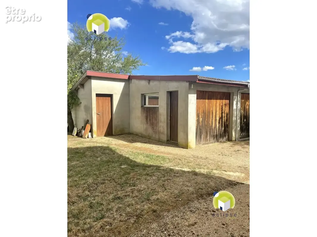 POLLIAT - A vendre Maison indiv. 90 m2 à rénover + garage + terrain - photo 17