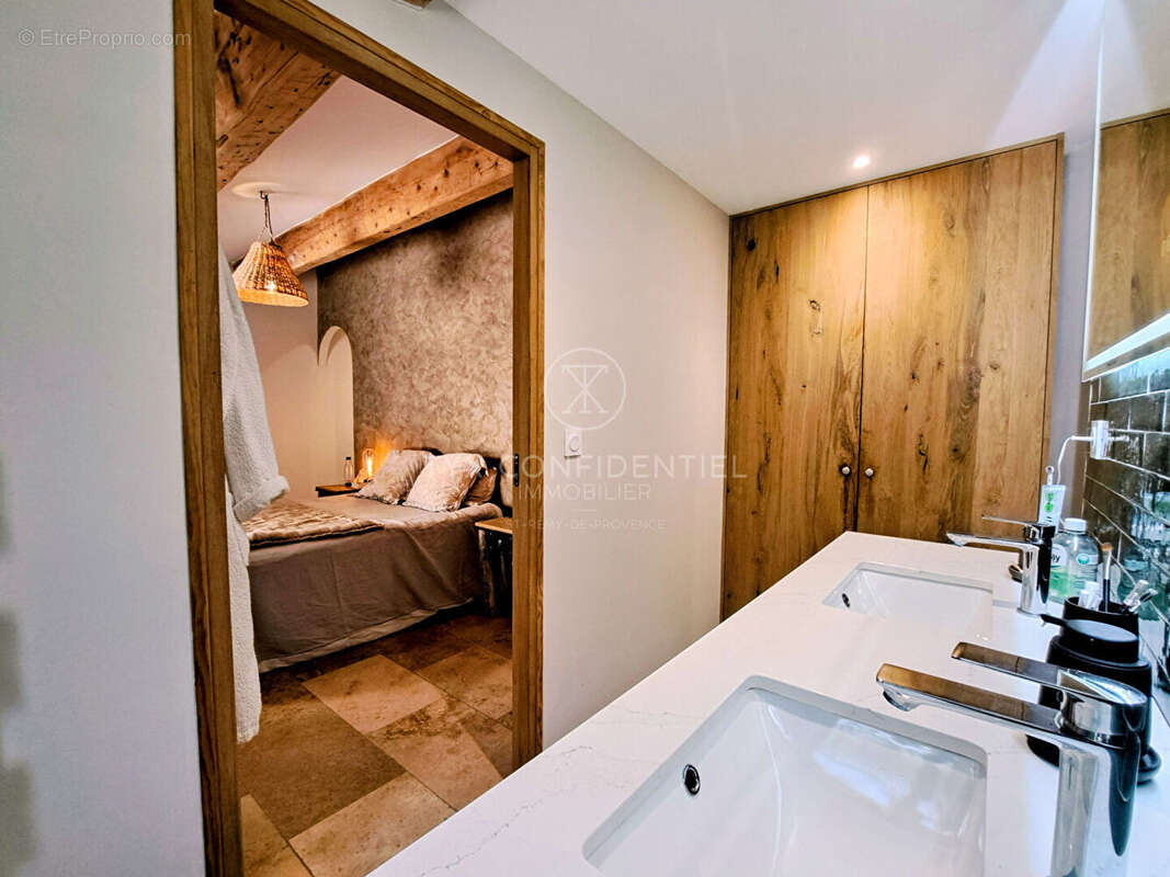 Maison à SAINT-REMY-DE-PROVENCE