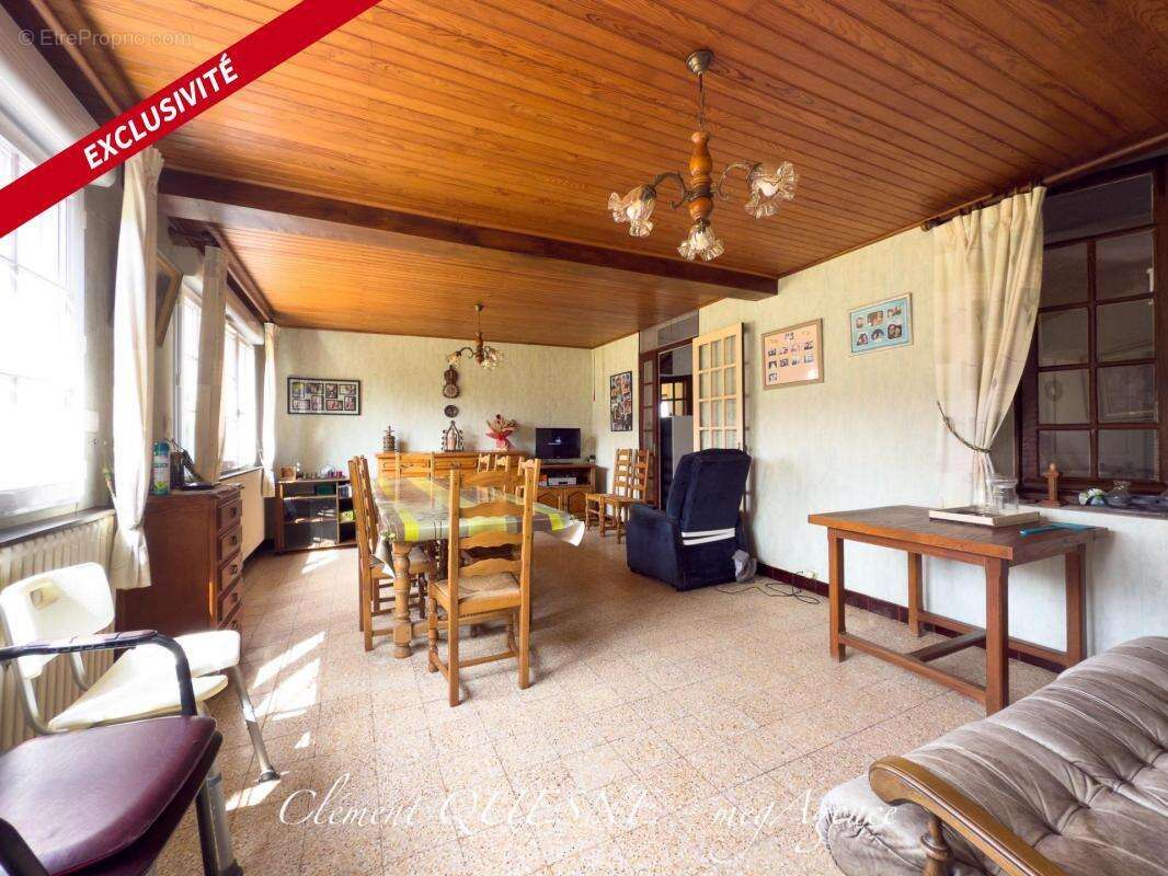 Maison à AUQUEMESNIL