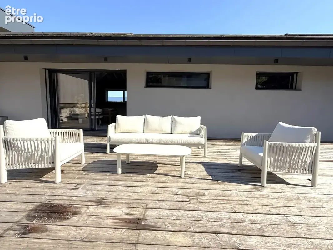 Anthy Sur Léman - Type 4 dernier étage dans maison. - photo 1