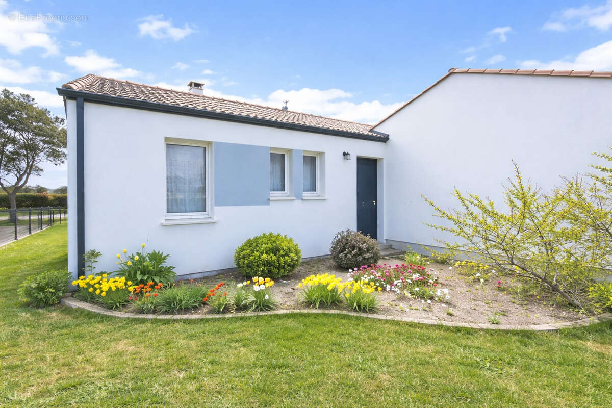 Maison à PREFAILLES