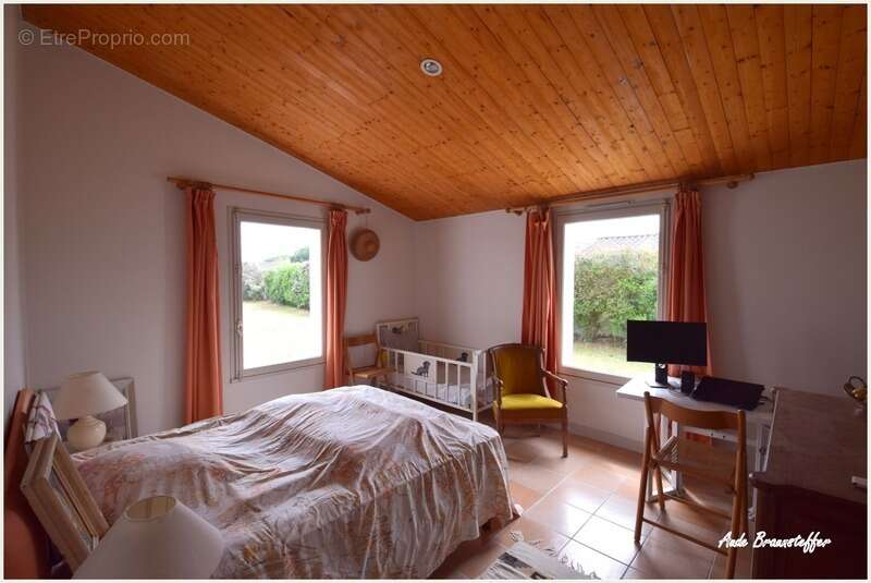 Maison à vendre 9 pièces LES PORTES EN RE (17), 7 chambres, à 2' des plus belles plages - photo 11