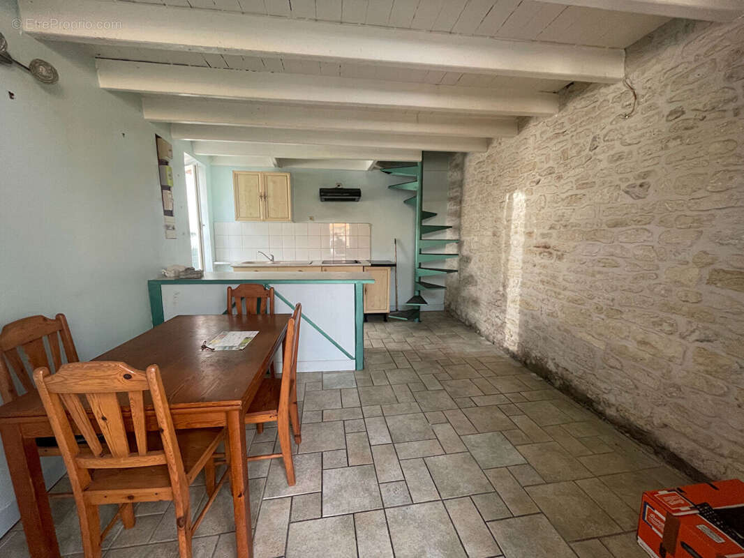 Maison à LE CHATEAU-D'OLERON