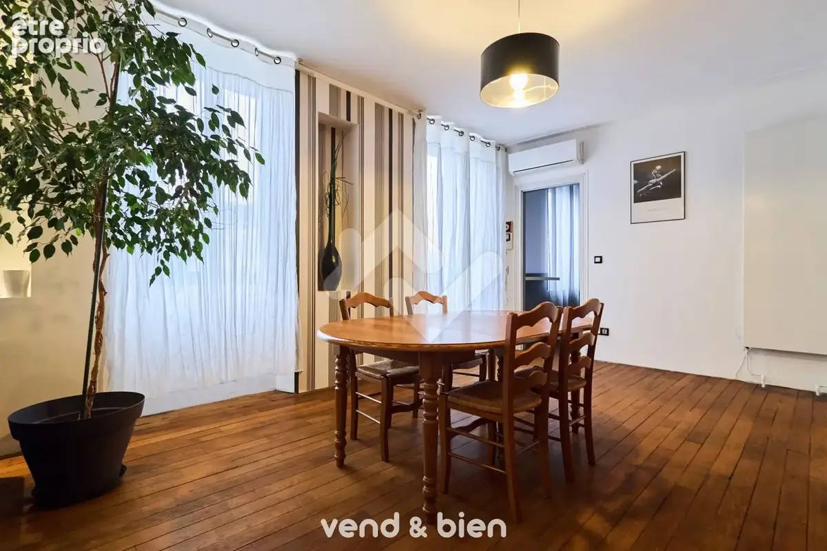 Appartement 4 pièces 108 m² à vendre à Epernay (51200) - photo 2