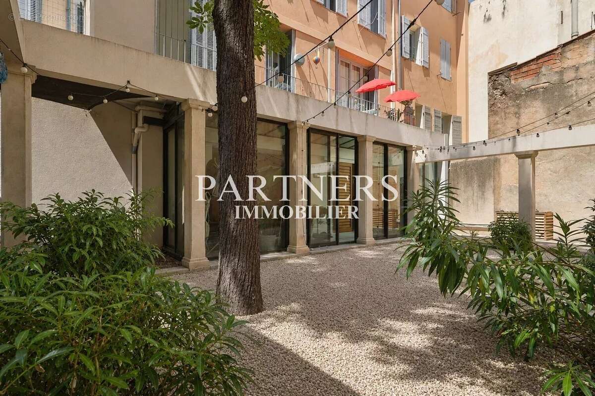 Appartement à AIX-EN-PROVENCE