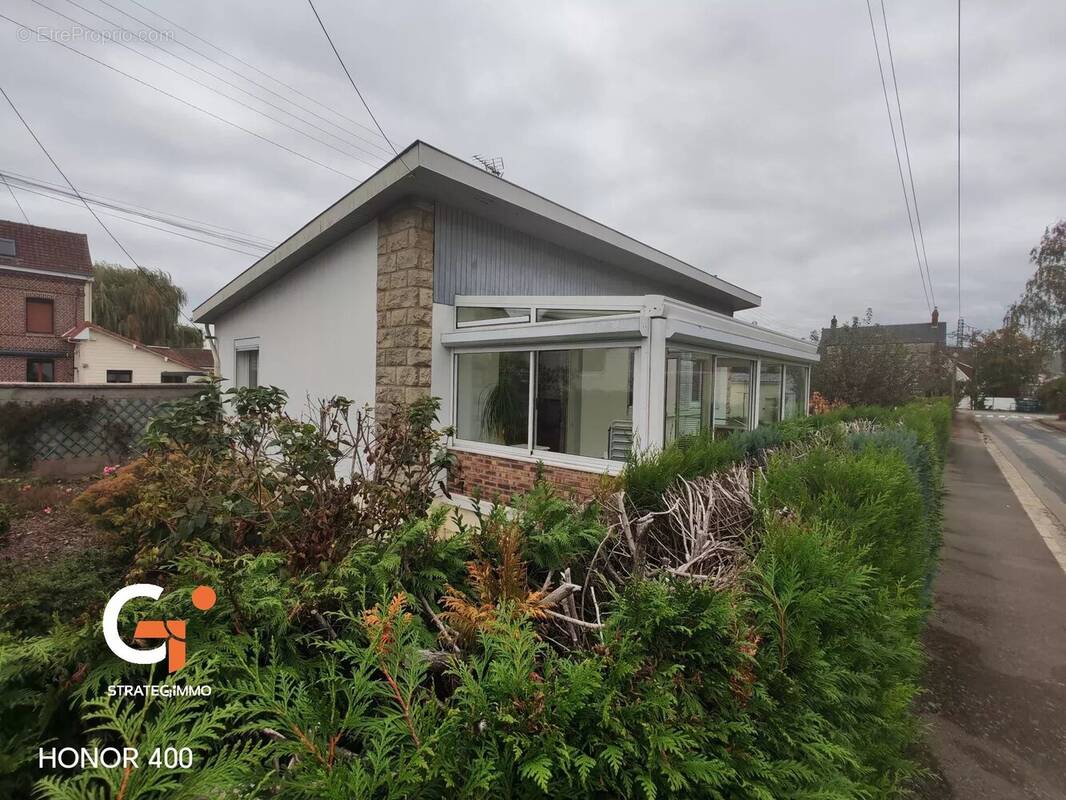 Maison à SAINT-ETIENNE-DU-ROUVRAY