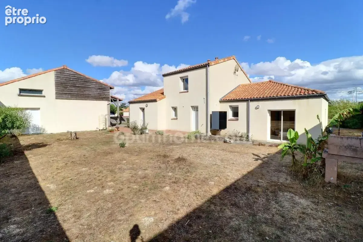 Aux portes de Nantes – Maison familiale T7 de 145 m² avec DPE A (Saint-Julien-de-Concelles) - photo 6