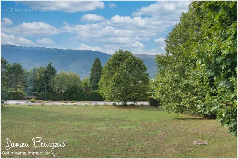Appartement à SAINT-GENIS-POUILLY