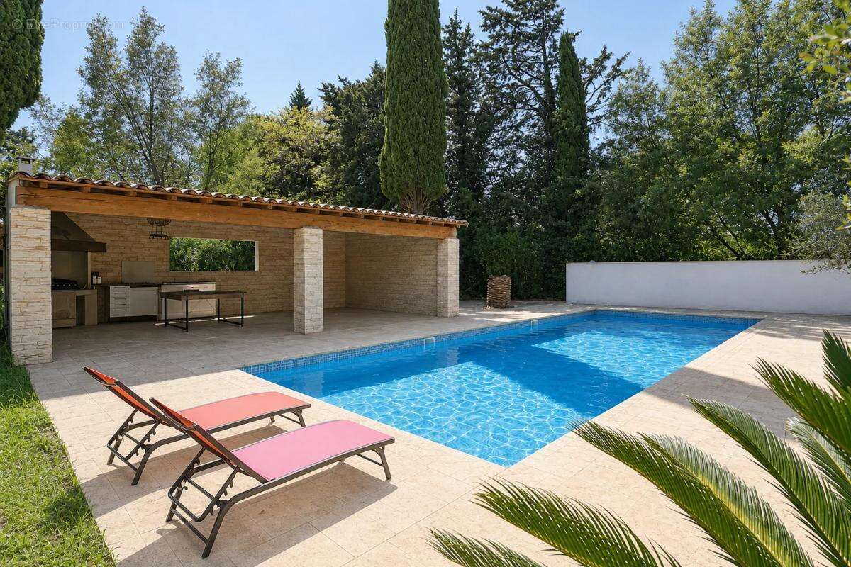 Maison à REDESSAN