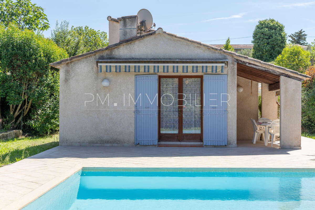 Maison à CADENET