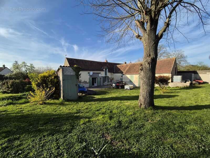 Maison à CHATEAUMEILLANT