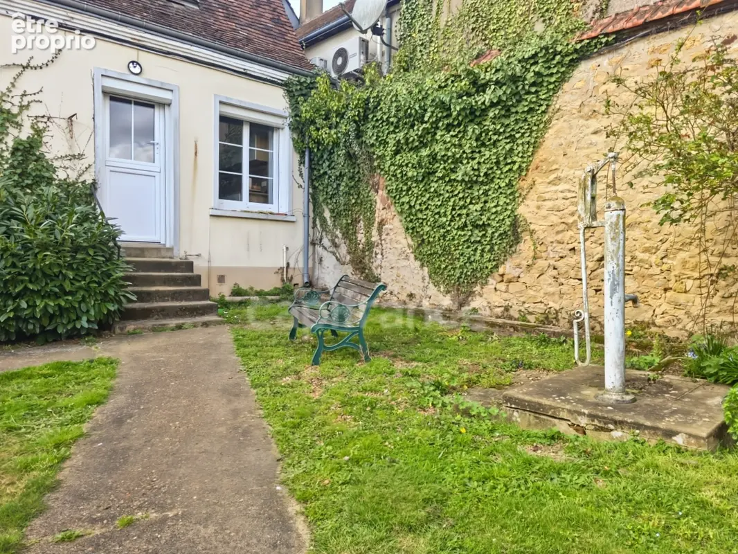 Secteur Bouloire - Ancien presbytère chargé d’histoire - photo 3