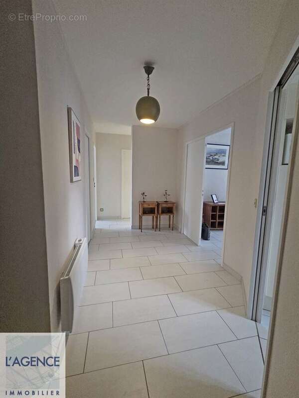 Appartement 80 m² à Reims  - photo 5