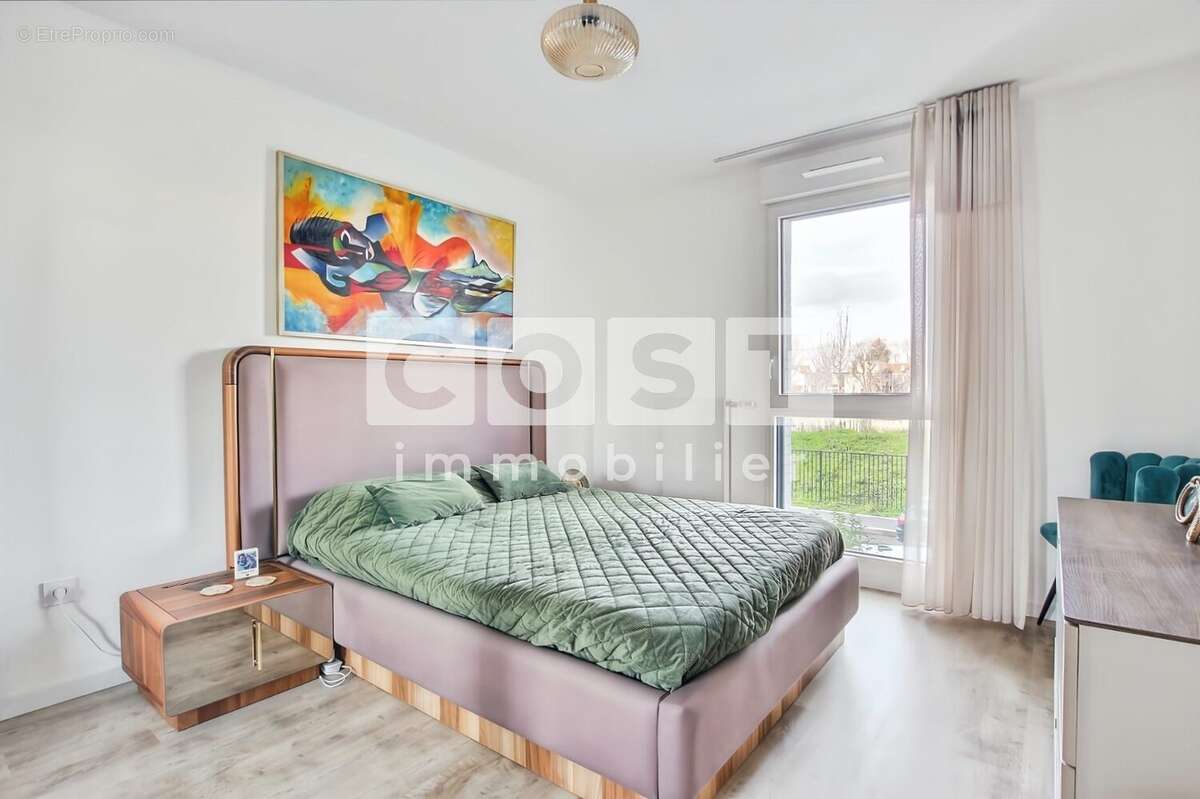Appartement à BOIS-COLOMBES