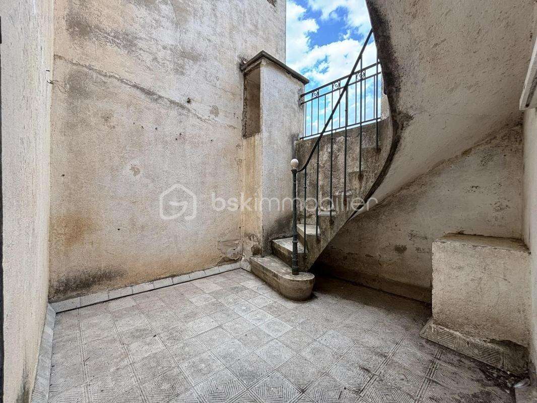 Maison à CORNEILLA-LA-RIVIERE