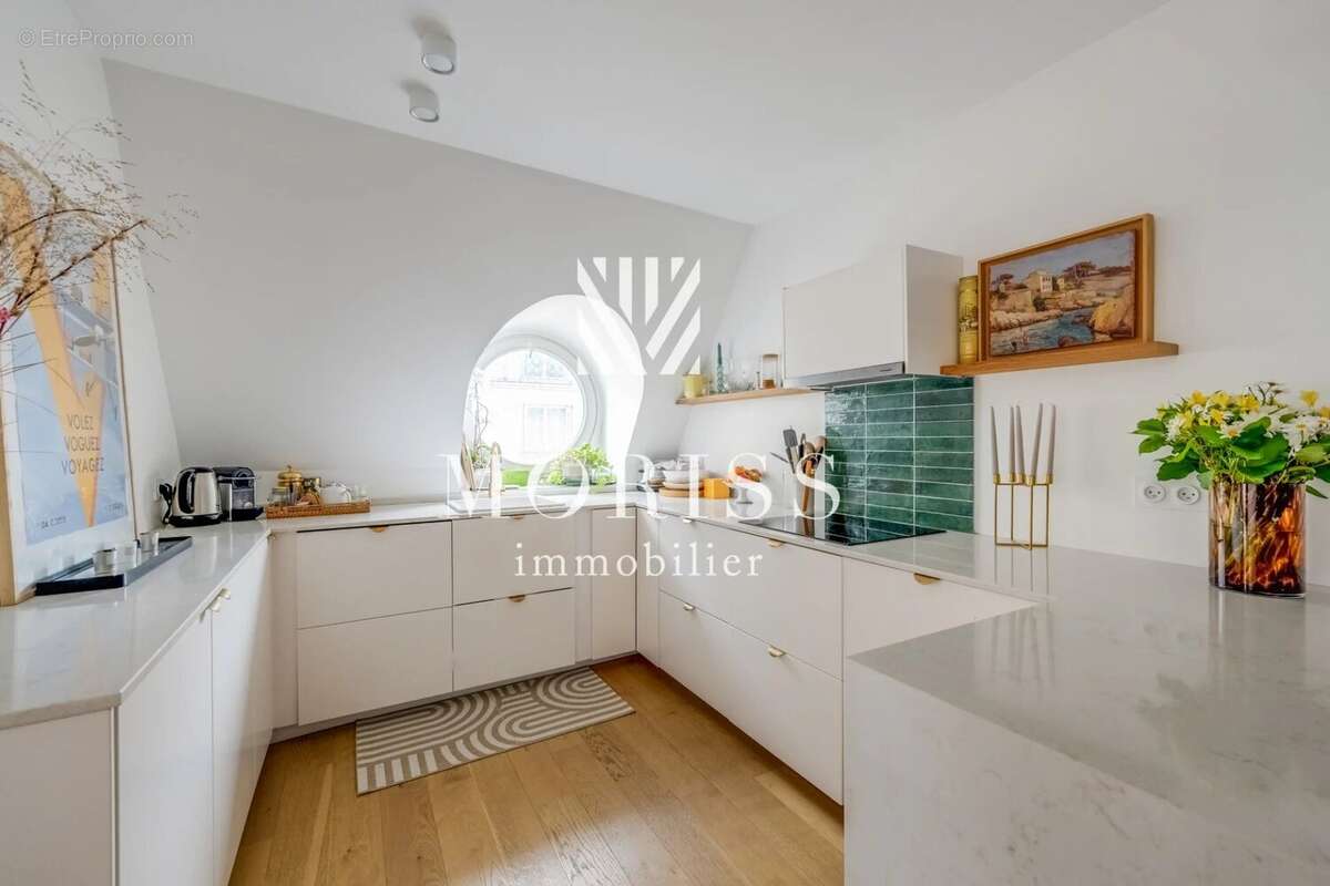 Appartement à PARIS-18E