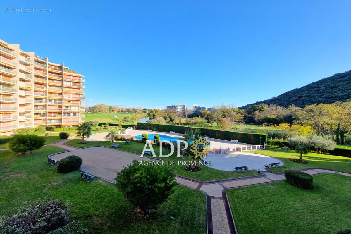 Appartement à MANDELIEU-LA-NAPOULE