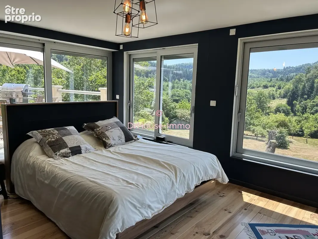 Maison 9 pièces 240 m² à vendre à Sainte-Feyre (23000) - photo 17