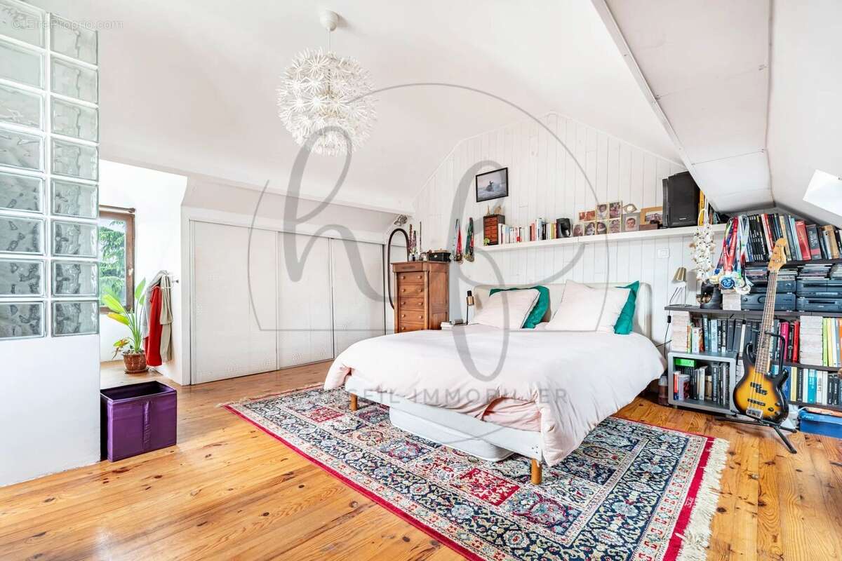 Maison à COLOMBES