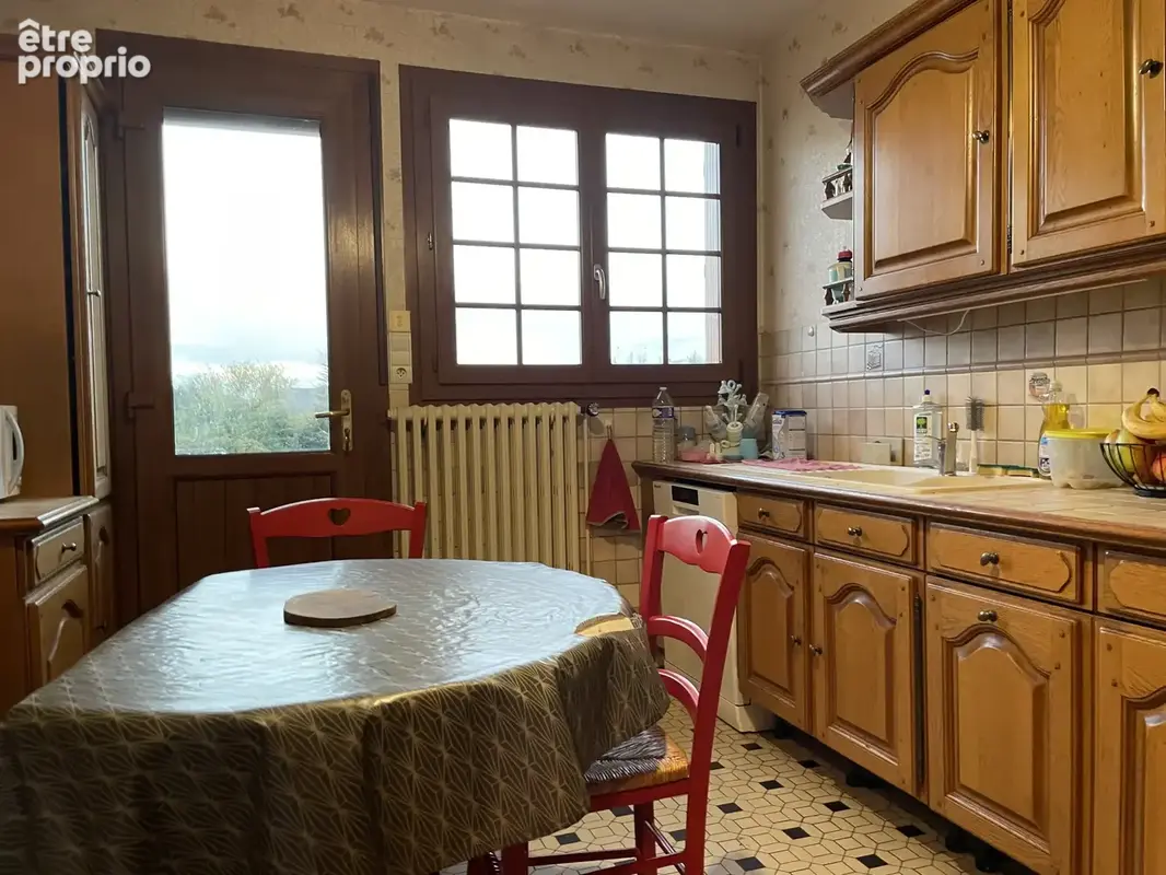 Maison familiale avec grand jardin et garage - photo 4