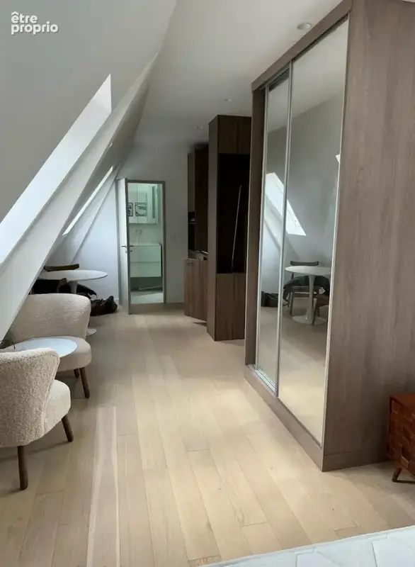 Studio meublé avenue montaigne immeuble de grand standing - photo 5