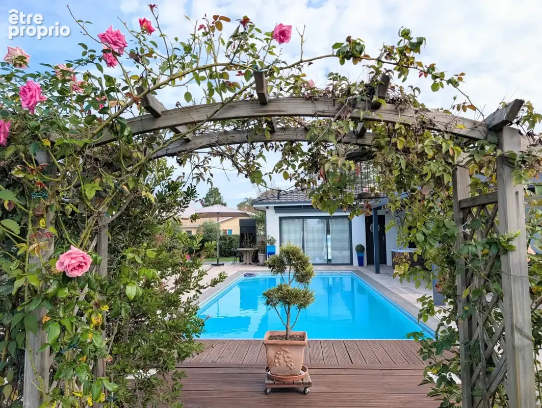 Maison à vendre avec piscine, 6 pièces, MIOS (33) proche MARCHEPRIME - photo 3