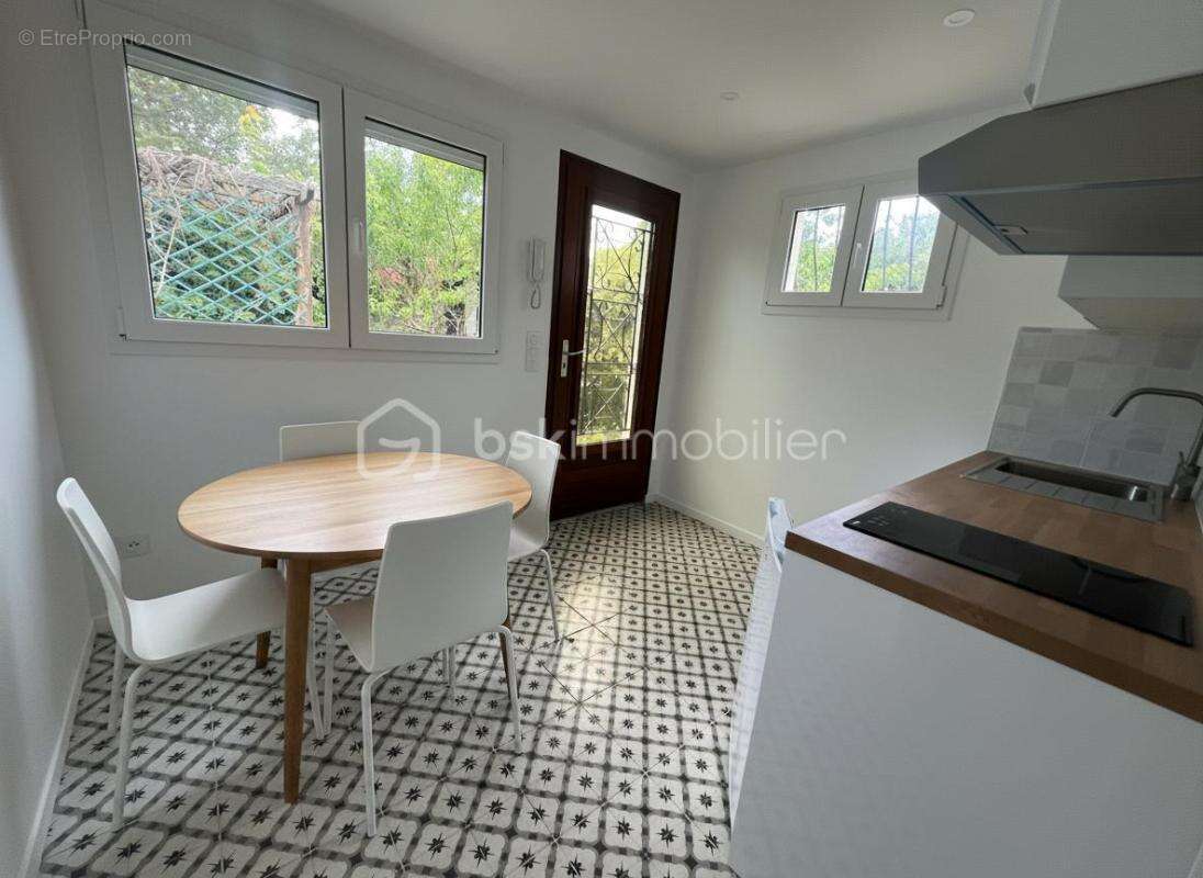 Maison Rénové avec studio indépendant - photo 11
