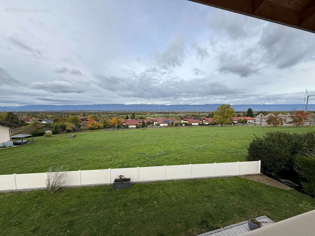 Maison à SAINT-CERGUES