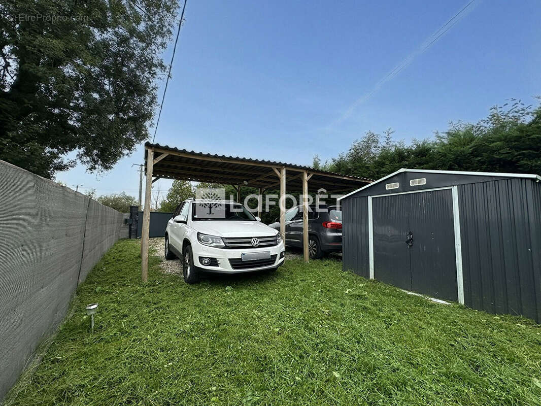 Maison à SAINT-TRIVIER-SUR-MOIGNANS