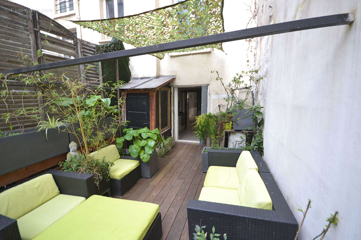 Appartement à PARIS-9E