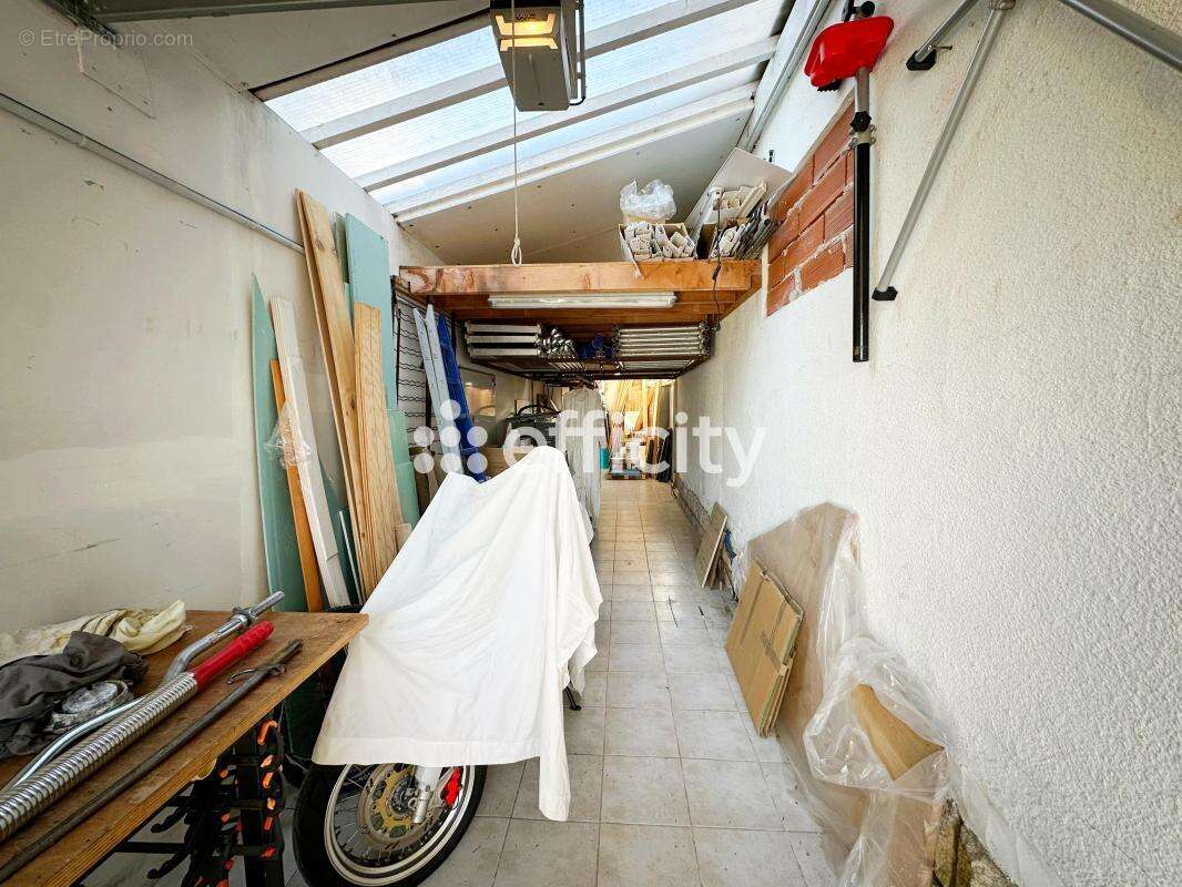 Maison à AULNAY-SOUS-BOIS