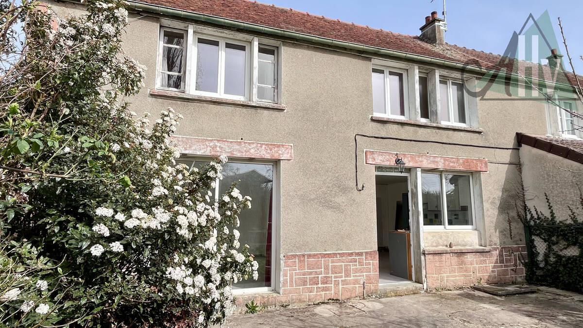 Maison à COURTACON