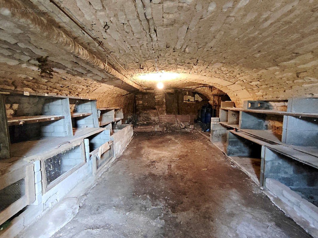 Maison à VANNES-LE-CHATEL