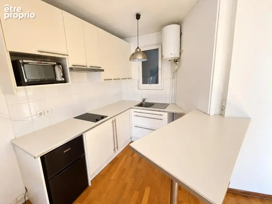 Paris 18ᵉ – 27 m² – plein sud – vue dégagée – cave – cellier - photo 5