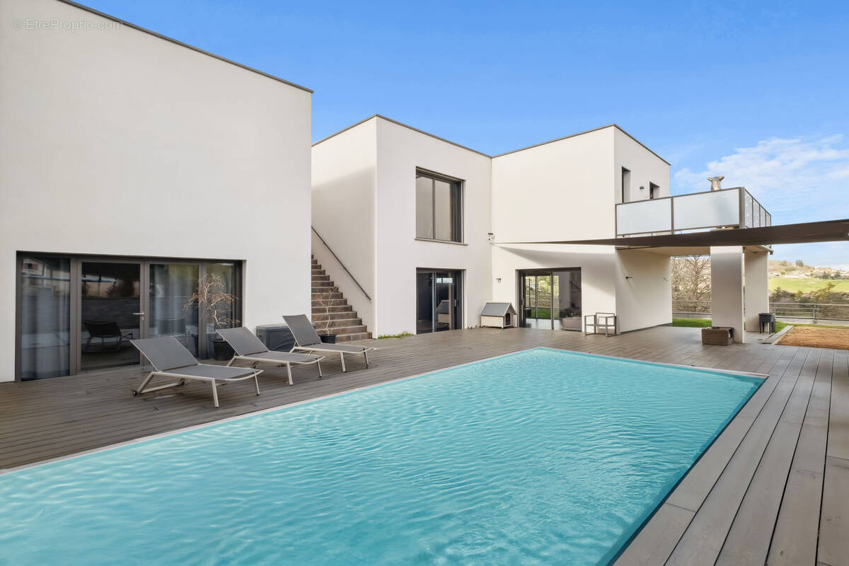 Maison à POLLIONNAY