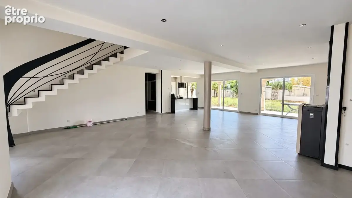 Maison 6 pièces 178 m² à vendre à Bruyeres-Le-Chatel (91680) - photo 3