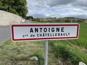 Terrain à CHATELLERAULT