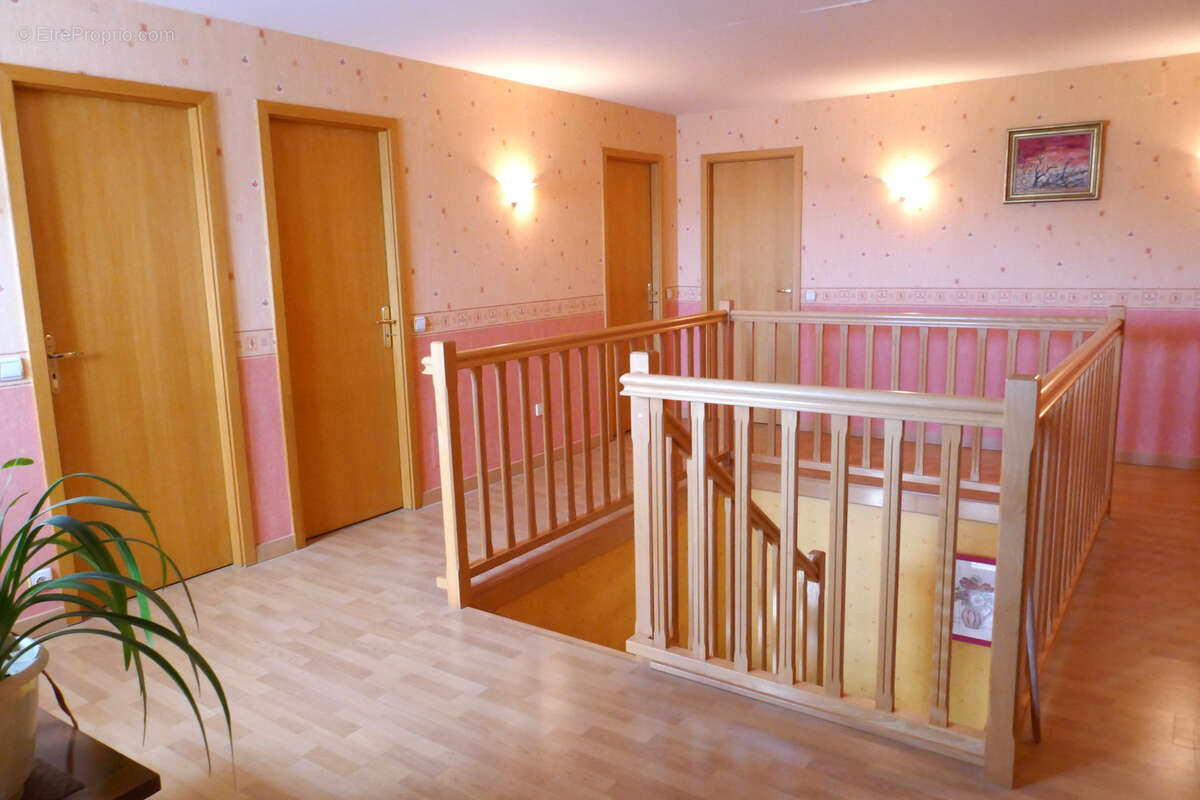 Maison à VOUJEAUCOURT