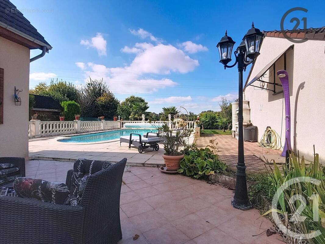 Maison à ROSIERES-PRES-TROYES