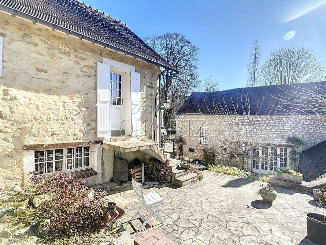 Maison à SERAINCOURT