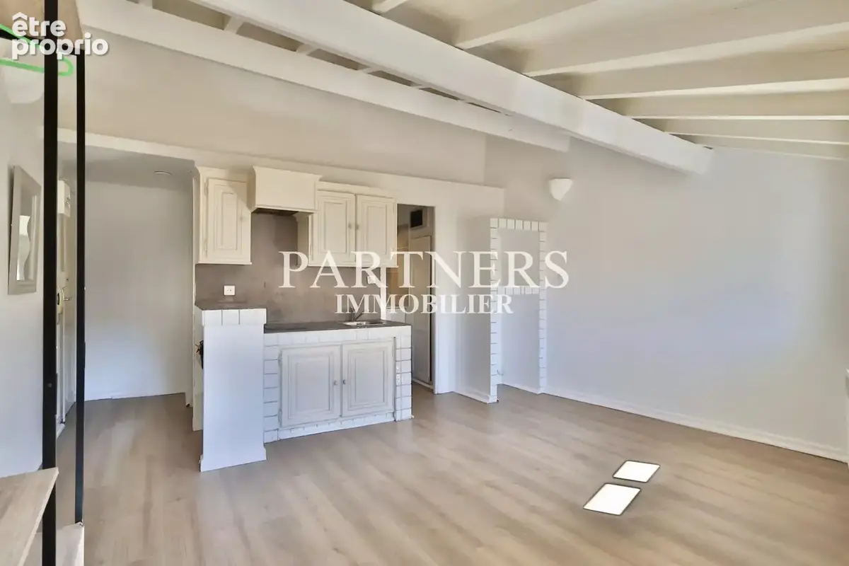 Appartement 1 pièce 23 m² · à Aix-en-Provence · 22,6 m² · 149 000 €