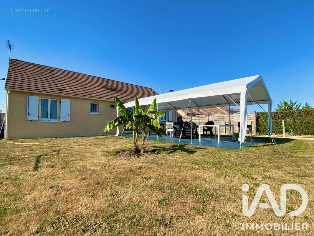 Photo 1 - Maison à SENONCHES