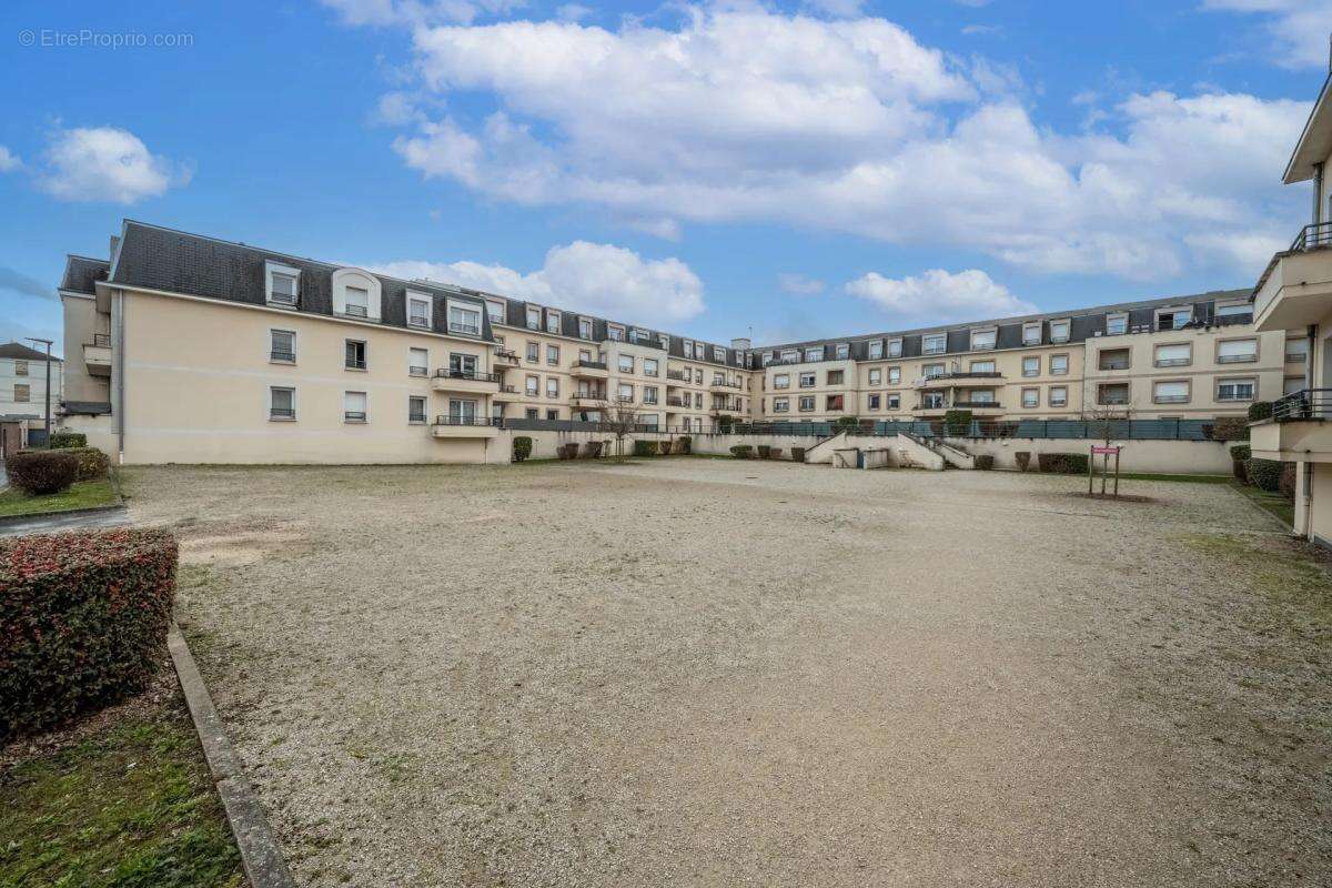 Appartement à PERSAN